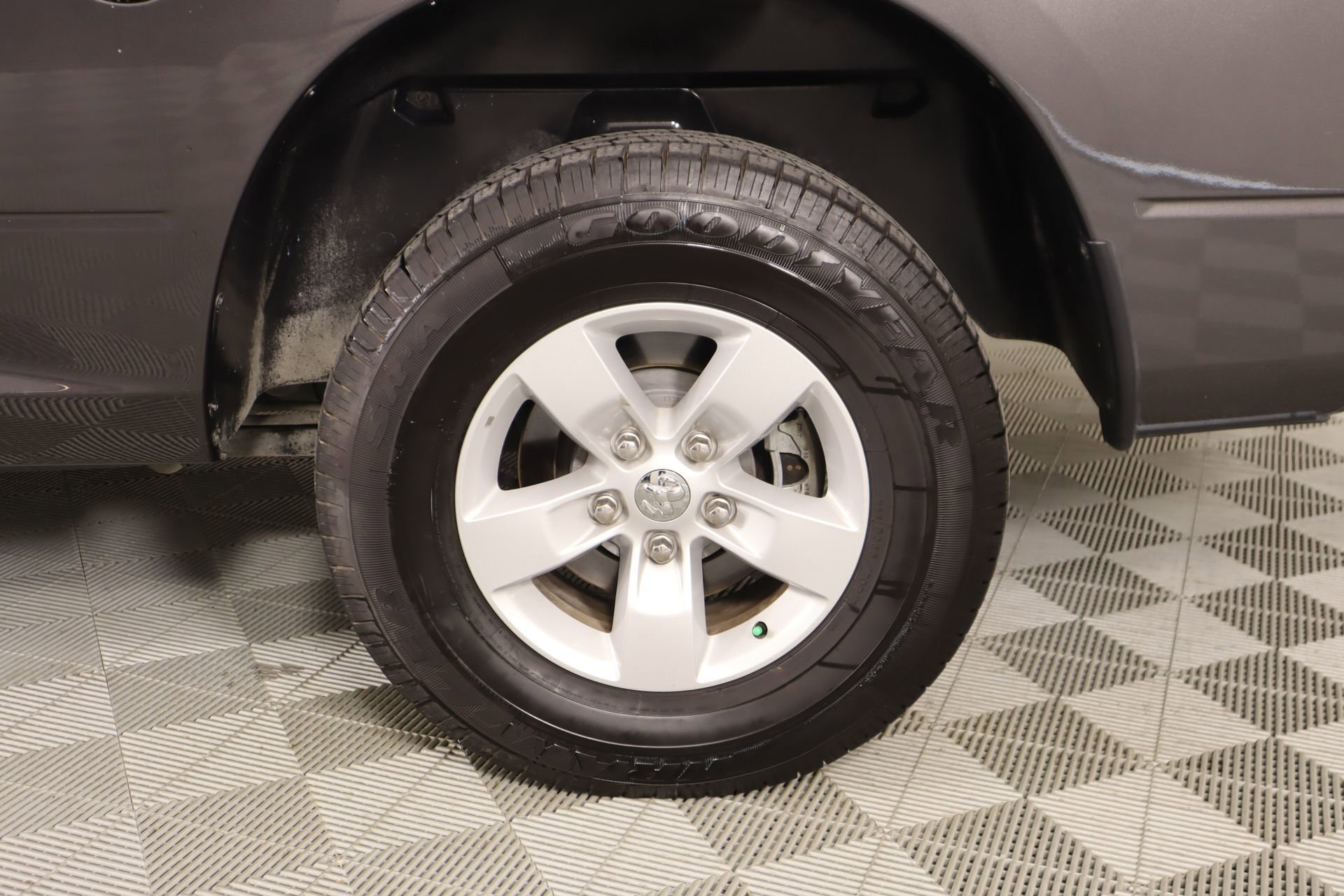 Used 2021 RAM 1500 Tradesman w/ Chrome Plus Package image 17