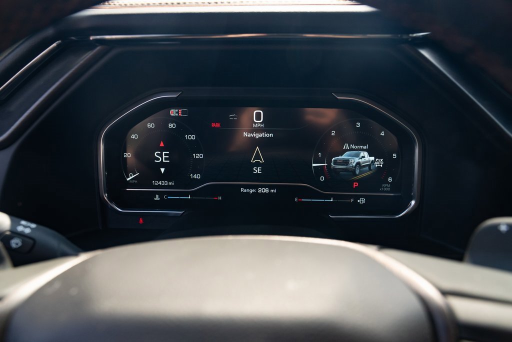 Used 2024 GMC Sierra 1500 AT4 w/ Technology Package image 12