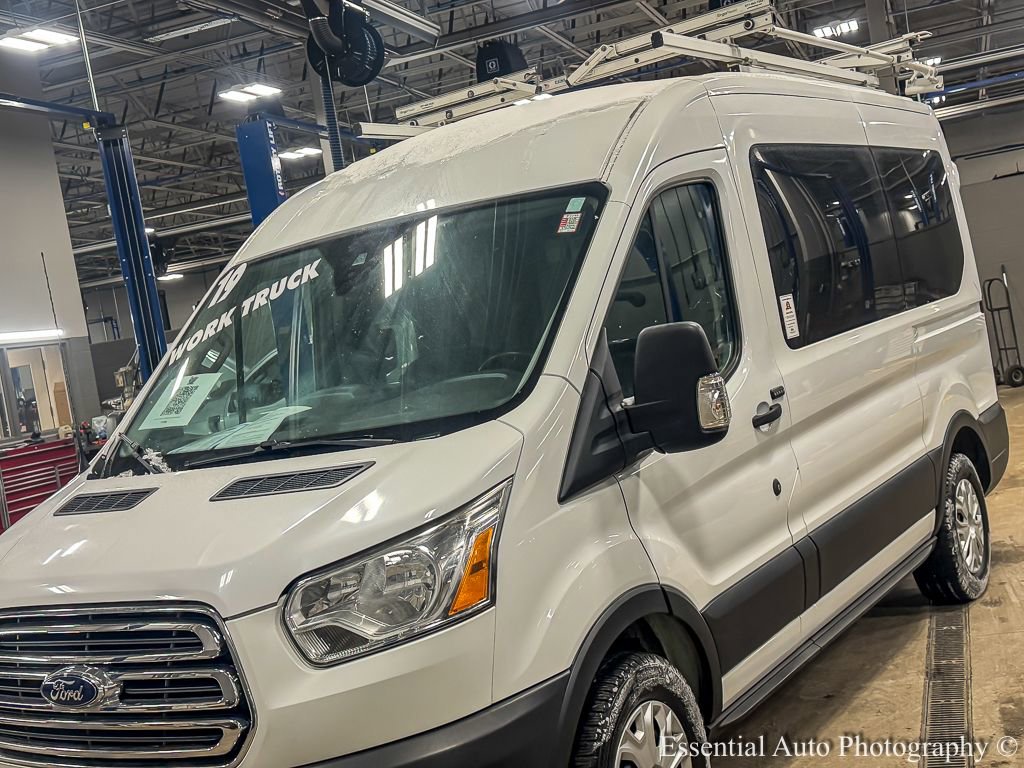 Used 2019 Ford Transit 150 XLT image 4
