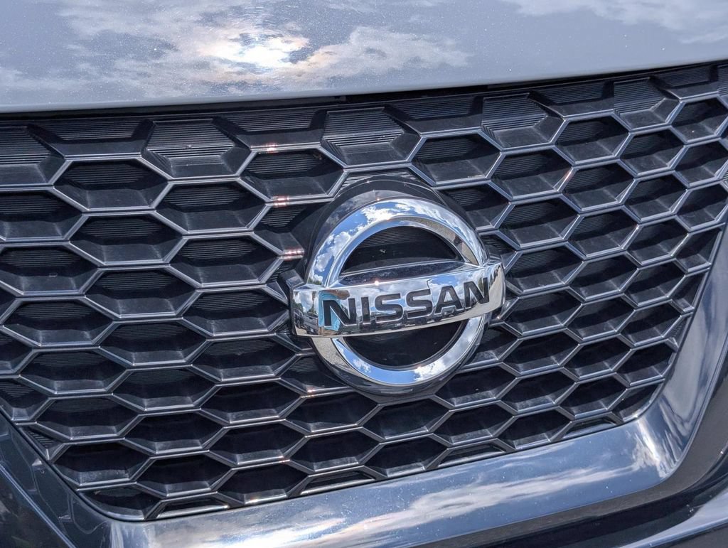 Used 2022 Nissan Murano SV w/ SV Midnight Edition Package FWD image 4