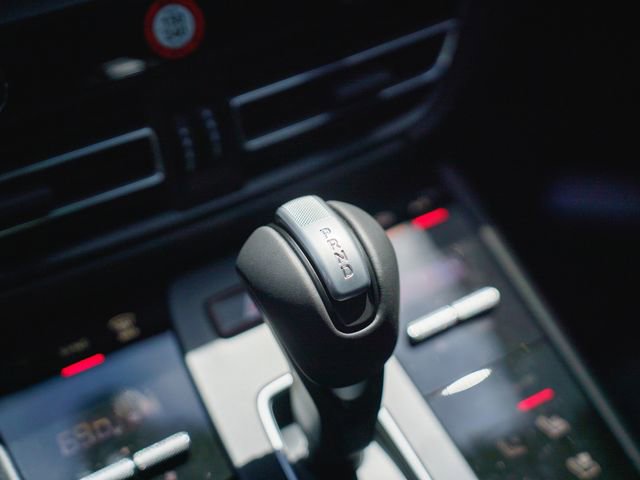 New 2026 Porsche Macan AWD/4WD image 27