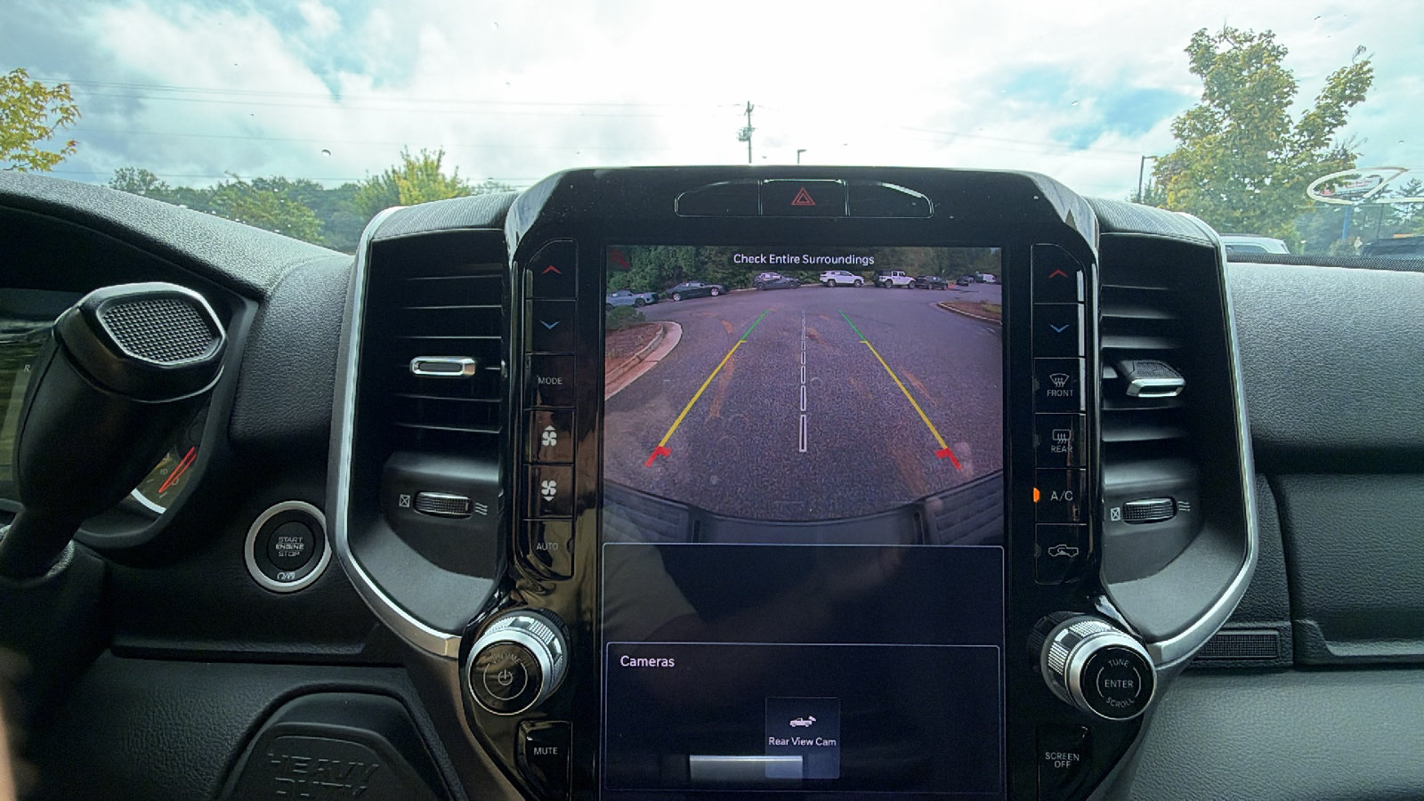 Used 2026 RAM 2500 Big Horn AWD/4WD image 33
