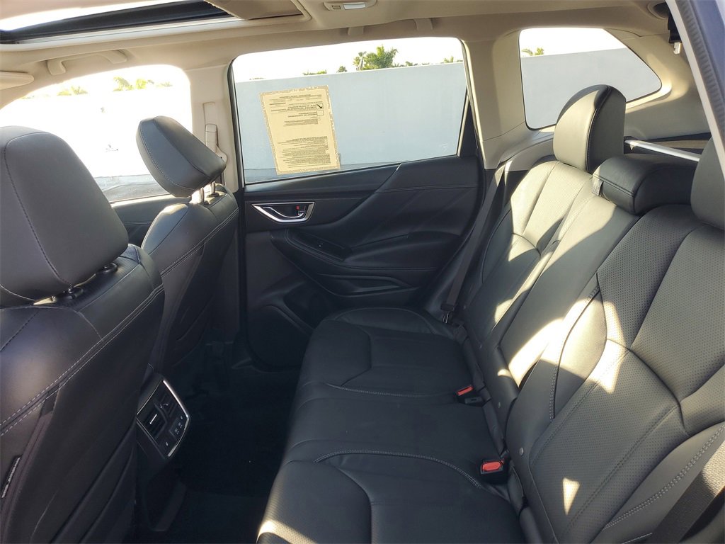 Used 2022 Subaru Forester Touring image 12