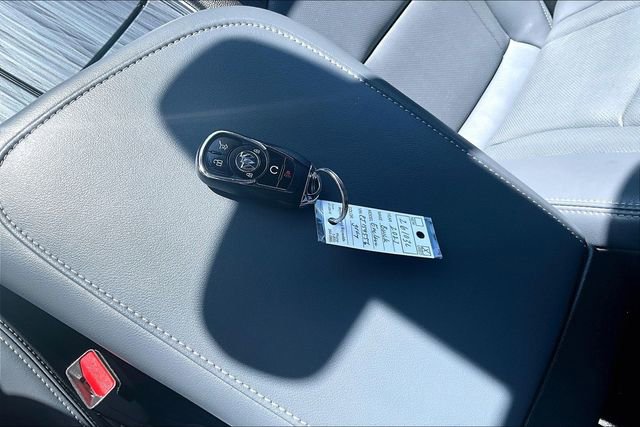 Used 2023 Buick Enclave Essence w/ Experience Buick Package image 9