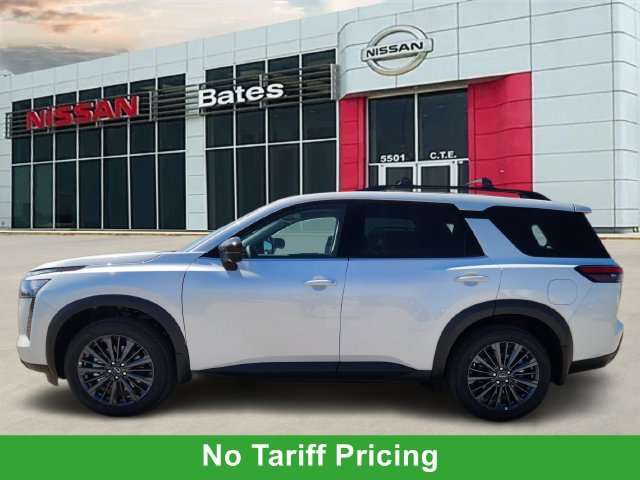 New 2026 Nissan Pathfinder SL FWD image 3