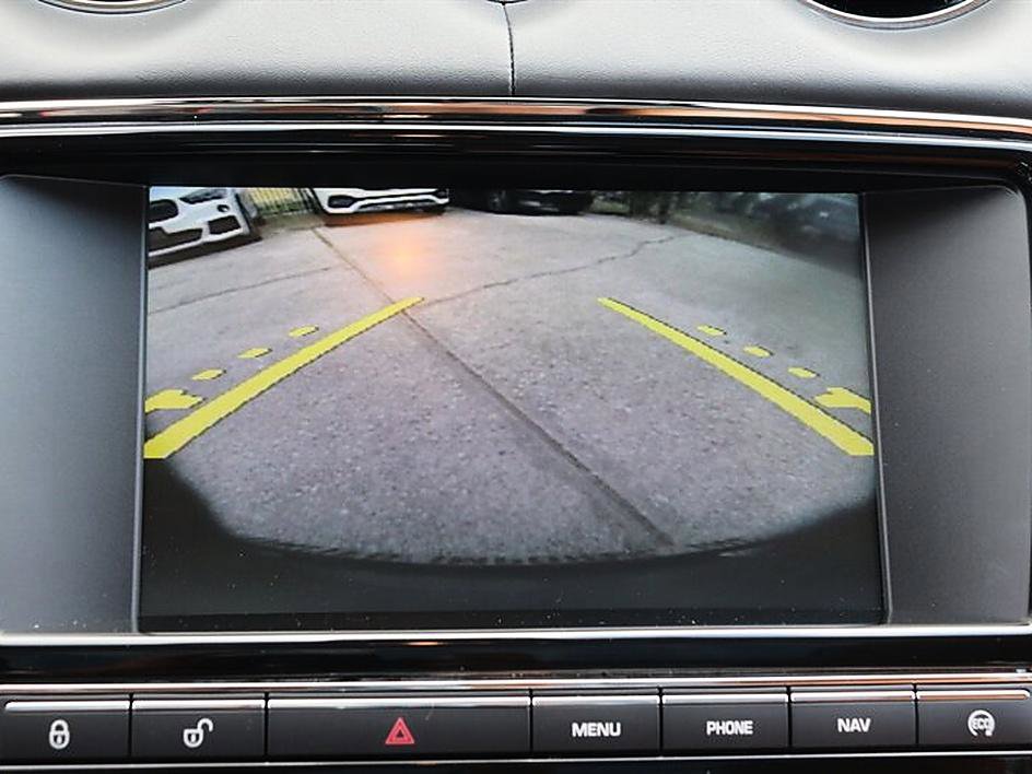 Used 2015 Jaguar XJ L Portfolio AWD/4WD image 35