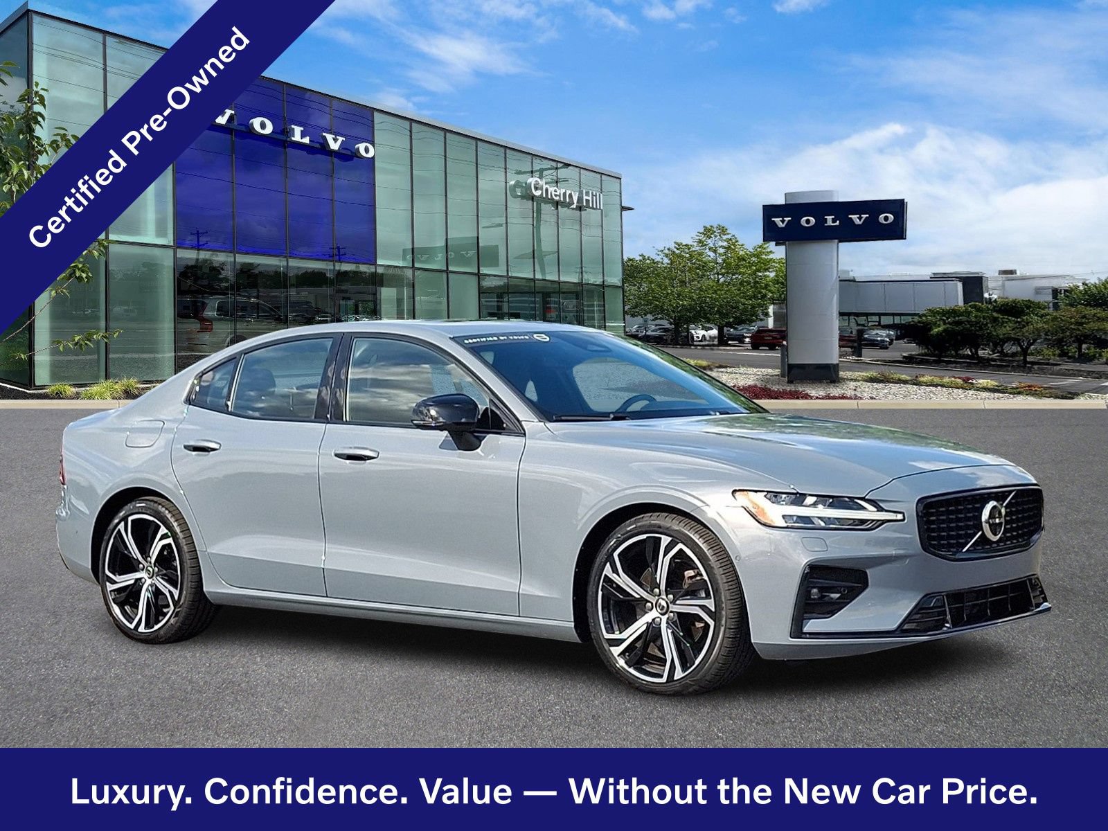 Certified 2024 Volvo S60 B5 Ultimate w/ Climate Package AWD/4WD image 1
