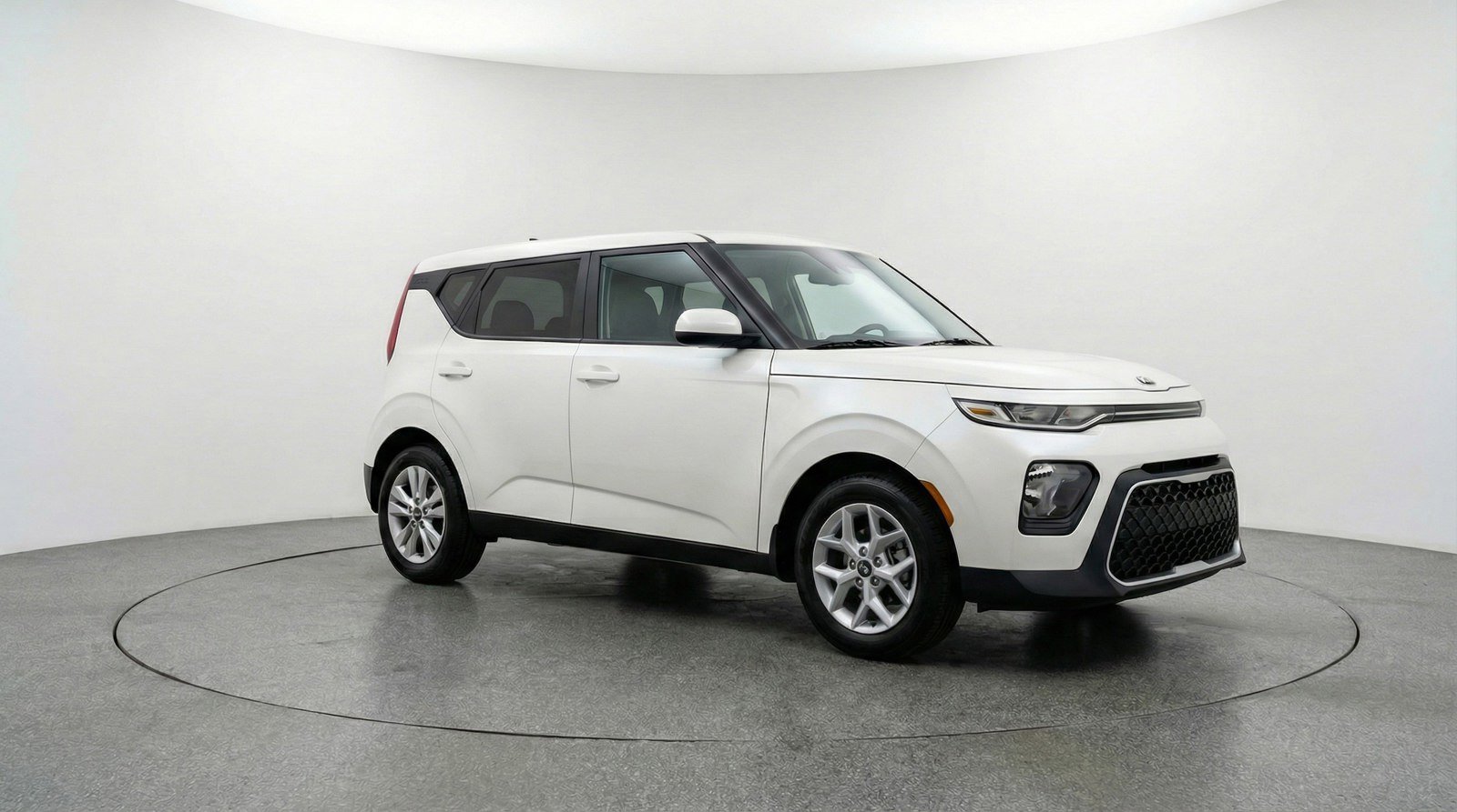 Used 2025 Kia Soul LX w/ LX Technology Package