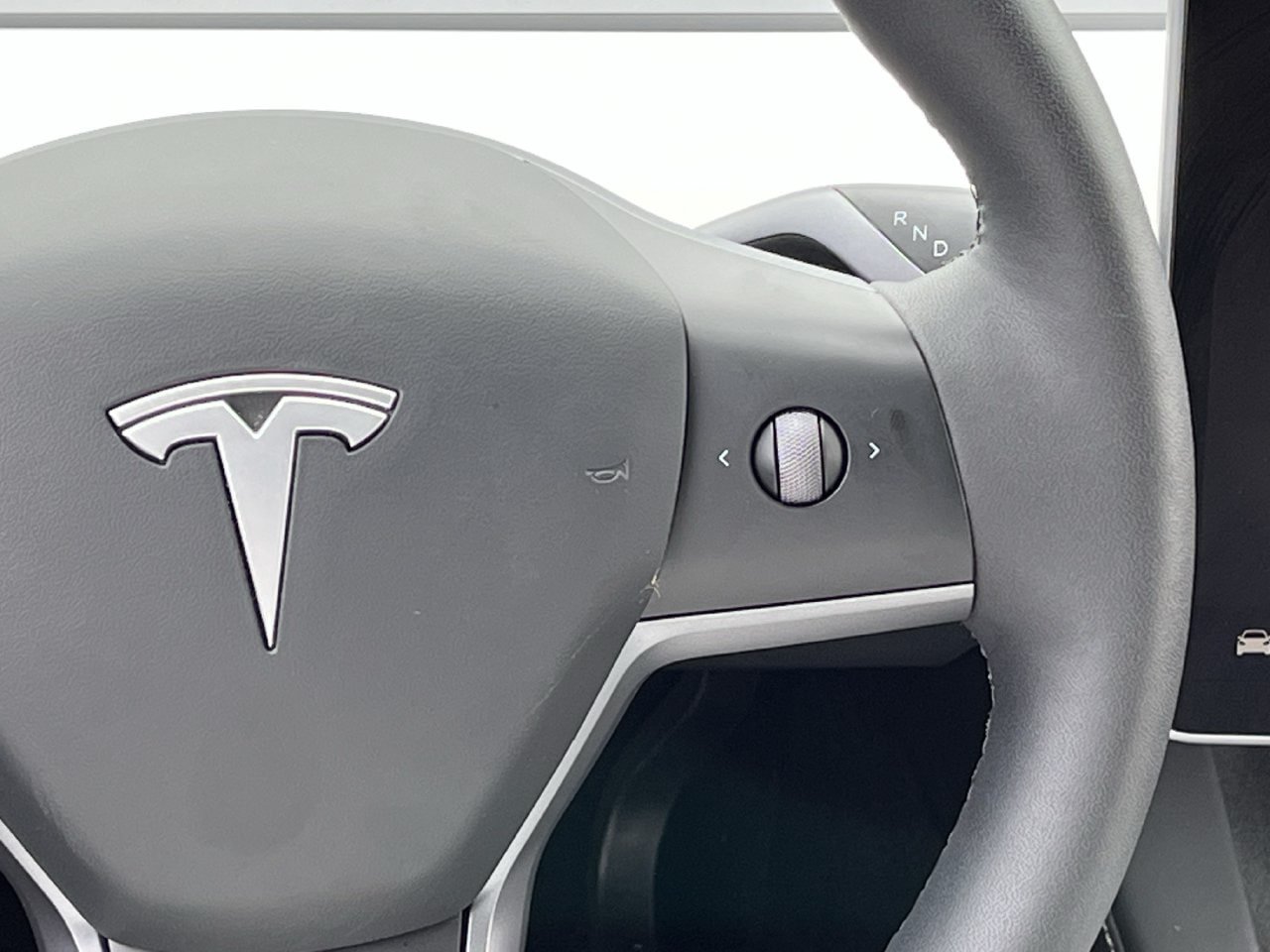 Used 2023 Tesla Model Y Long Range AWD/4WD image 14