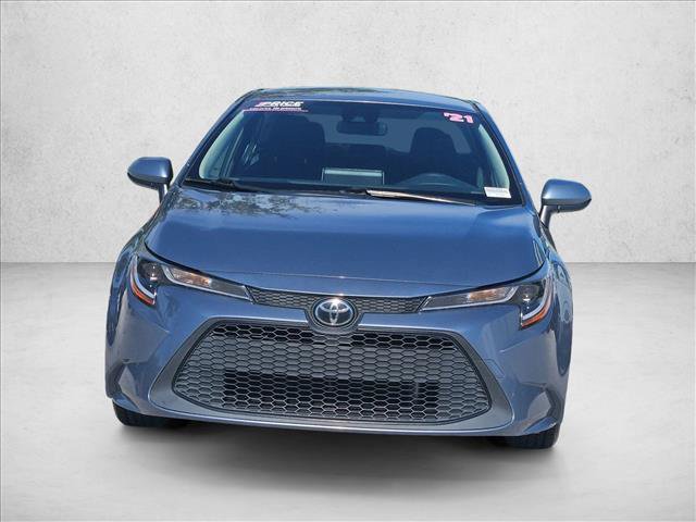 Used 2021 Toyota Corolla LE FWD image 2