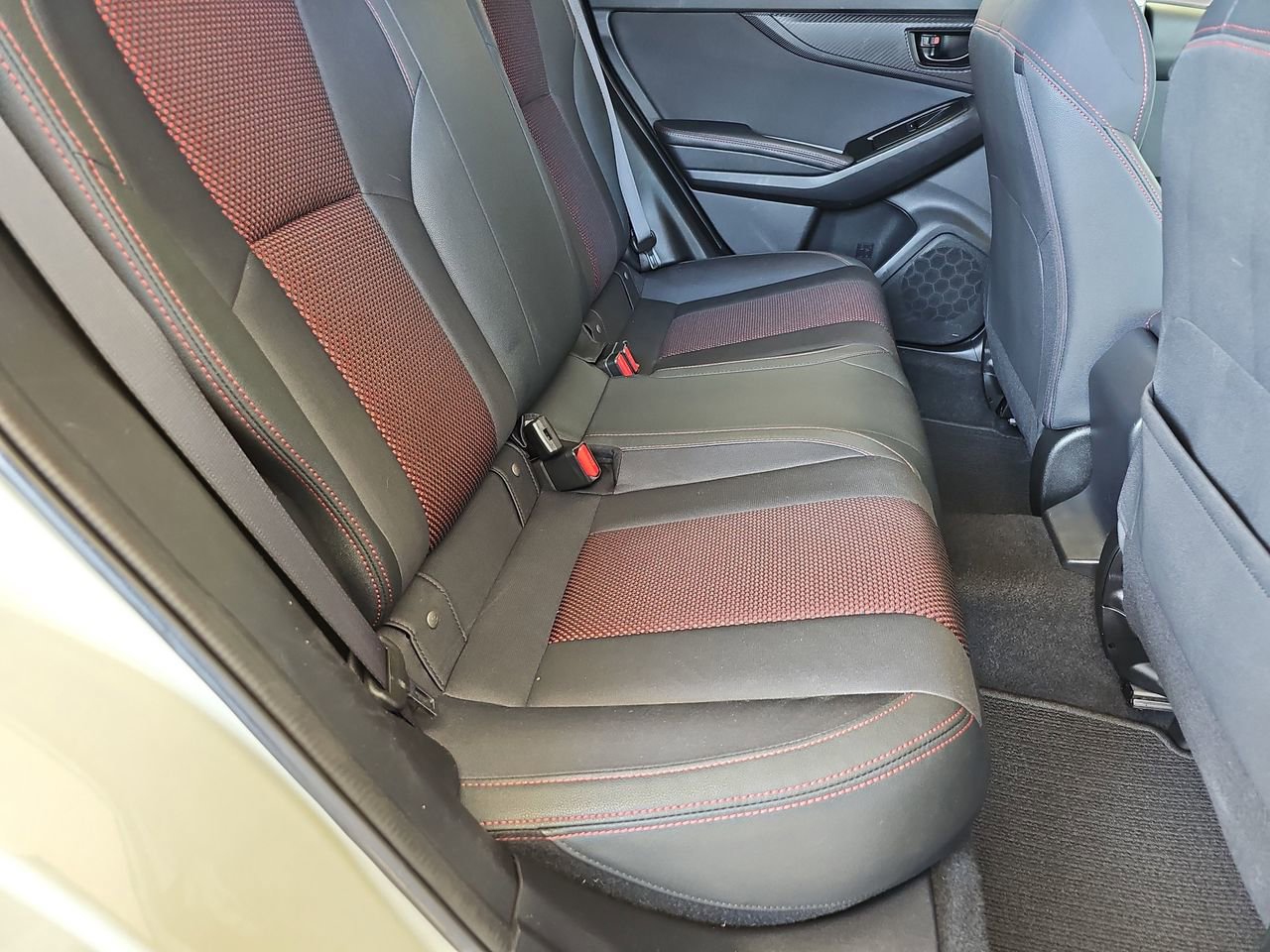 Used 2023 Subaru Crosstrek 2.0i Premium w/ Special Edition image 18