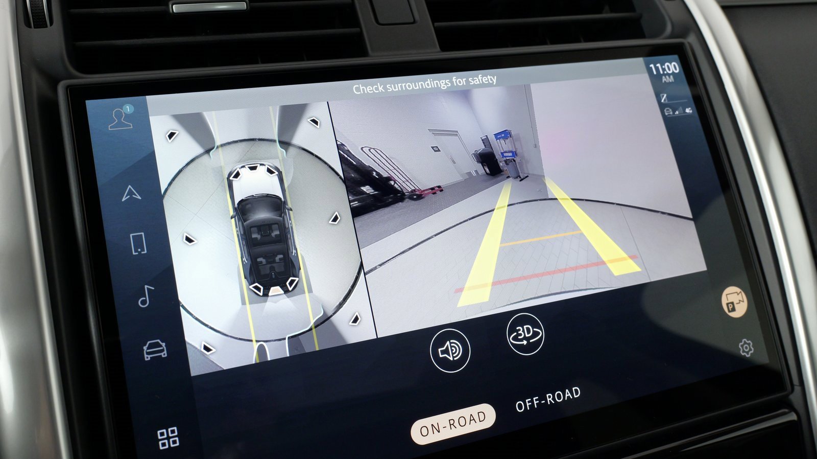 Used 2024 Land Rover Discovery S image 67