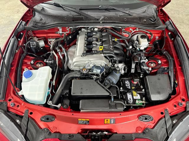 Used 2021 MAZDA MX-5 Miata RF Grand Touring RWD image 32