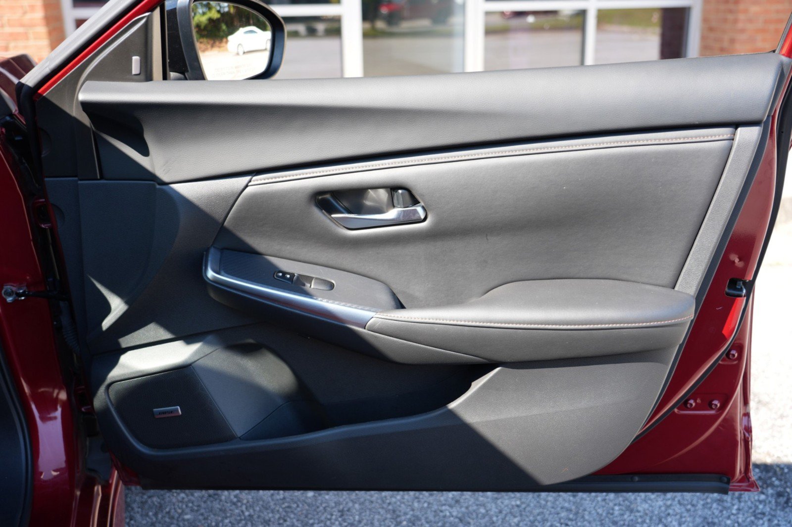 Used 2023 Nissan Sentra SR w/ SR Premium Package FWD image 40