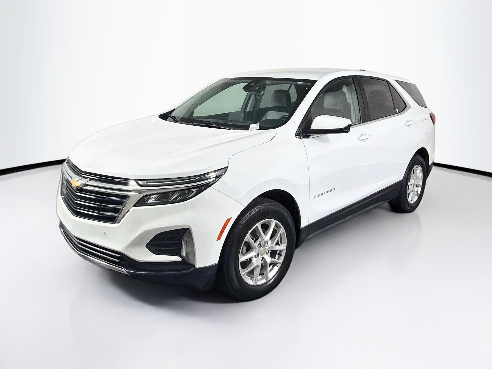 Used 2022 Chevrolet Equinox LT FWD image 3