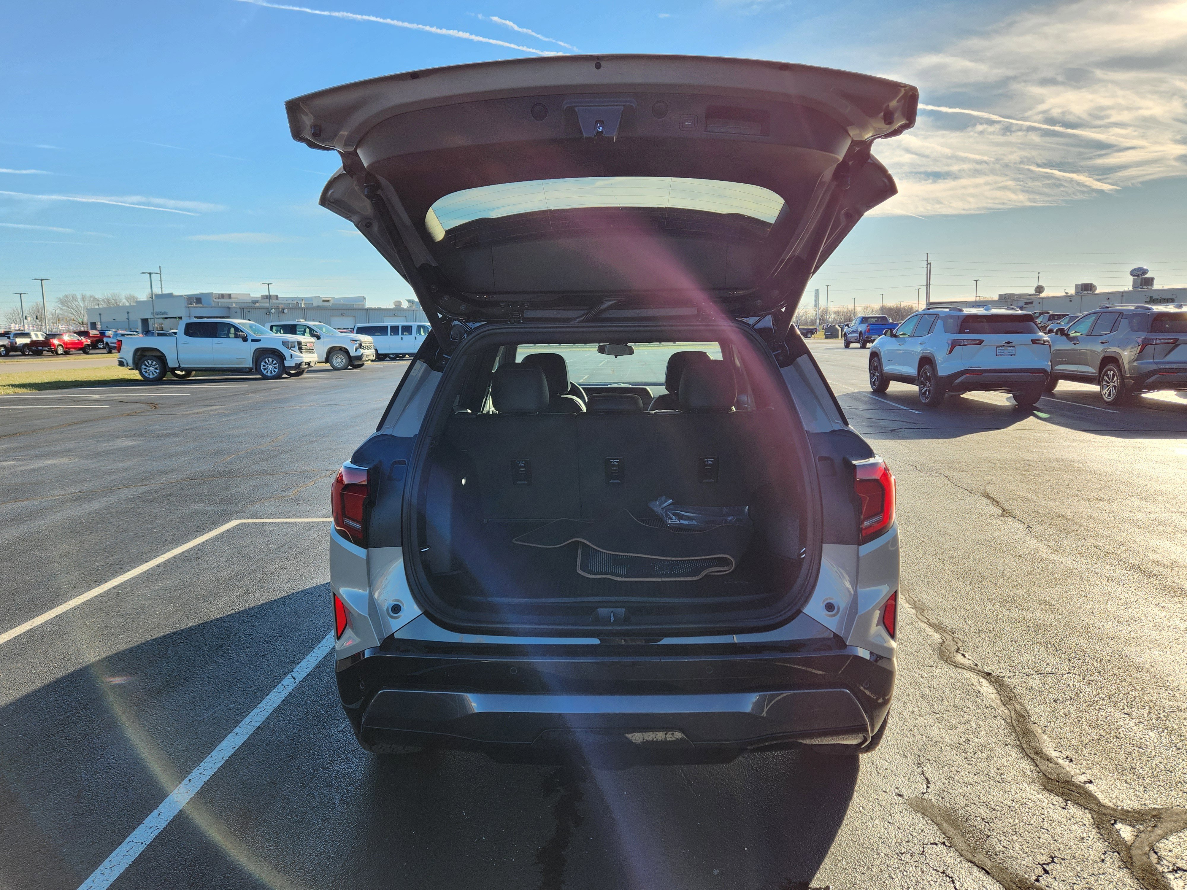 New 2026 GMC Terrain AT4 w/ Convenience Package III image 7