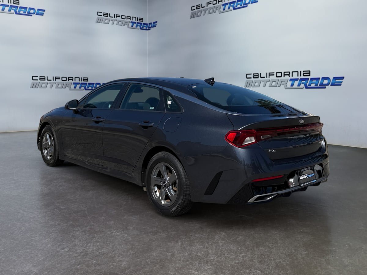 Used 2021 Kia K5 LXS FWD image 7