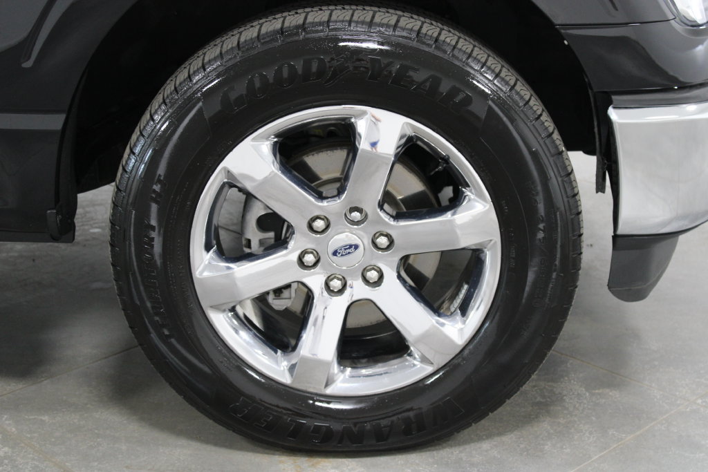 Used 2023 Ford F150 Lariat w/ Equipment Group 502A High AWD/4WD image 16