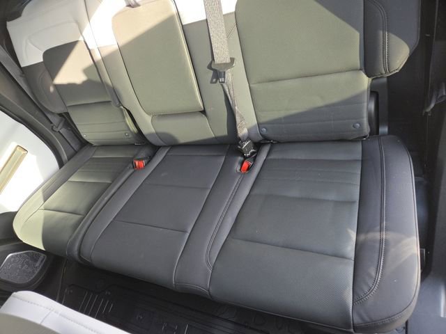 Used 2025 GMC Hummer EV 2X image 30