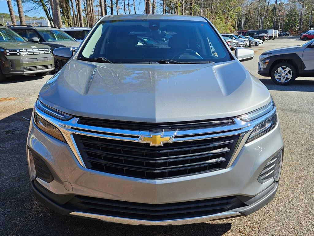 Used 2023 Chevrolet Equinox LT image 2
