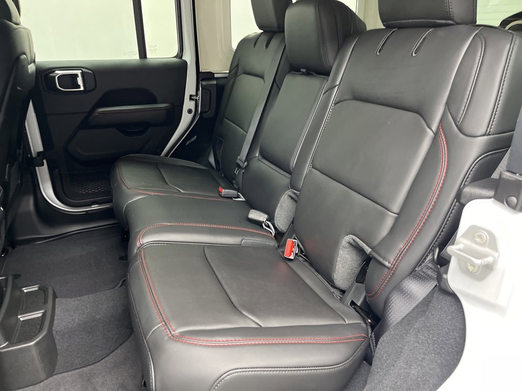 New 2026 Jeep Wrangler Unlimited Rubicon w/ Xtreme 35 Tire Package image 5