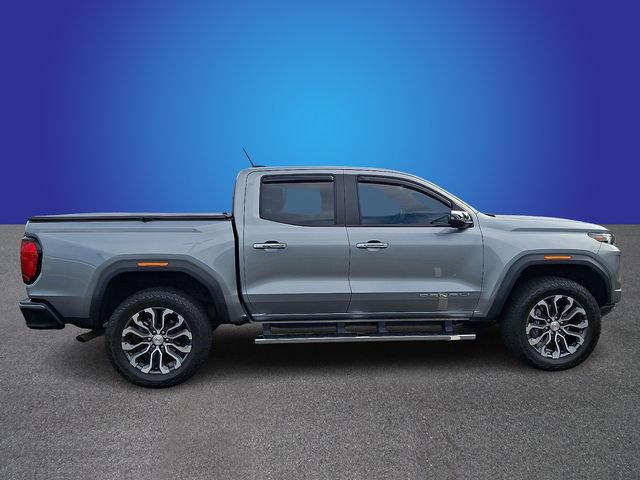 Used 2025 GMC Canyon Denali AWD/4WD image 4