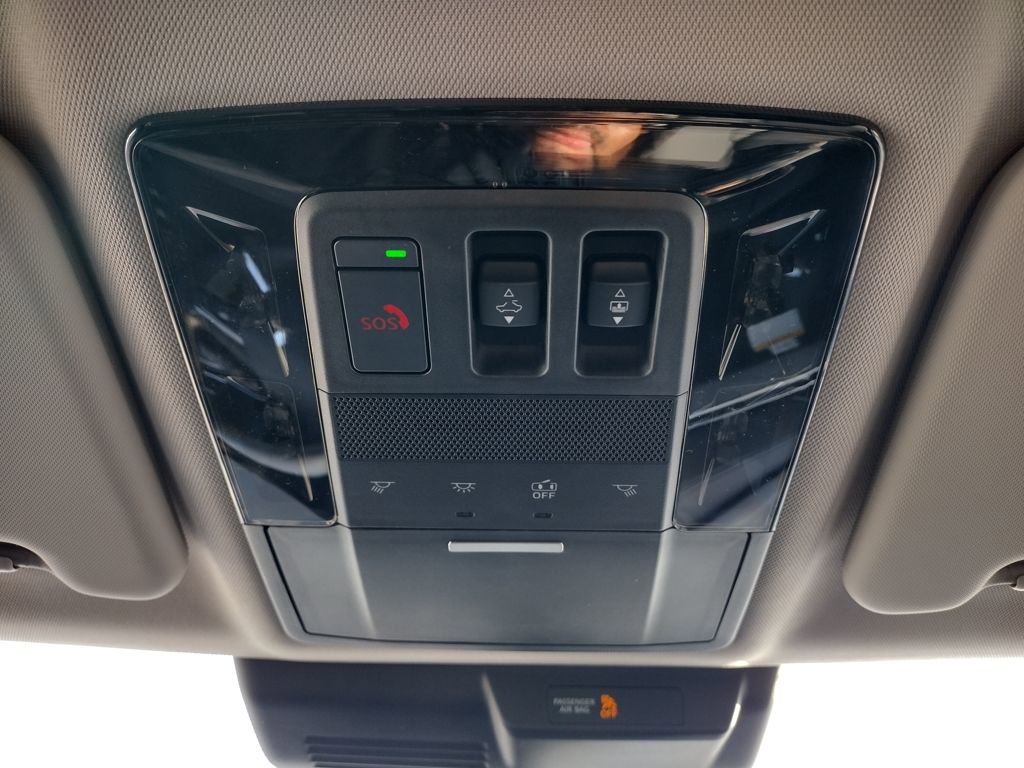 New 2026 Mitsubishi Outlander SE image 23