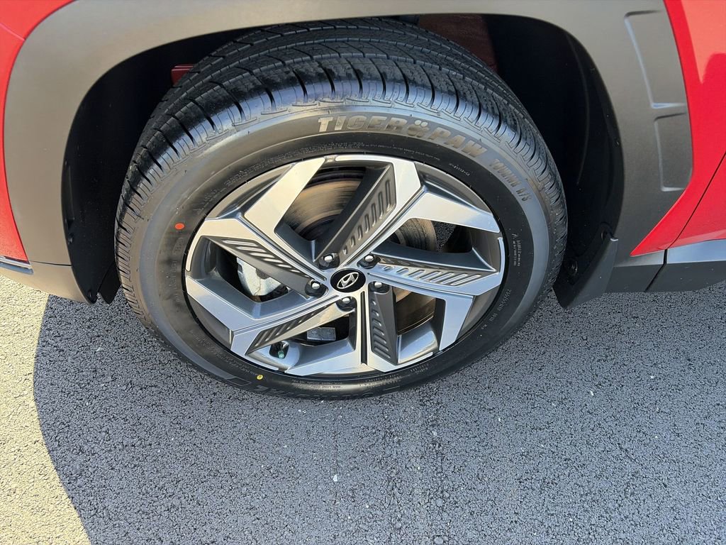Used 2023 Hyundai Tucson Limited image 10