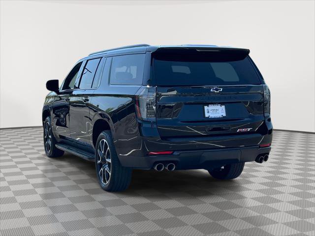 Used 2025 Chevrolet Suburban RST w/ Comfort Package AWD/4WD image 5