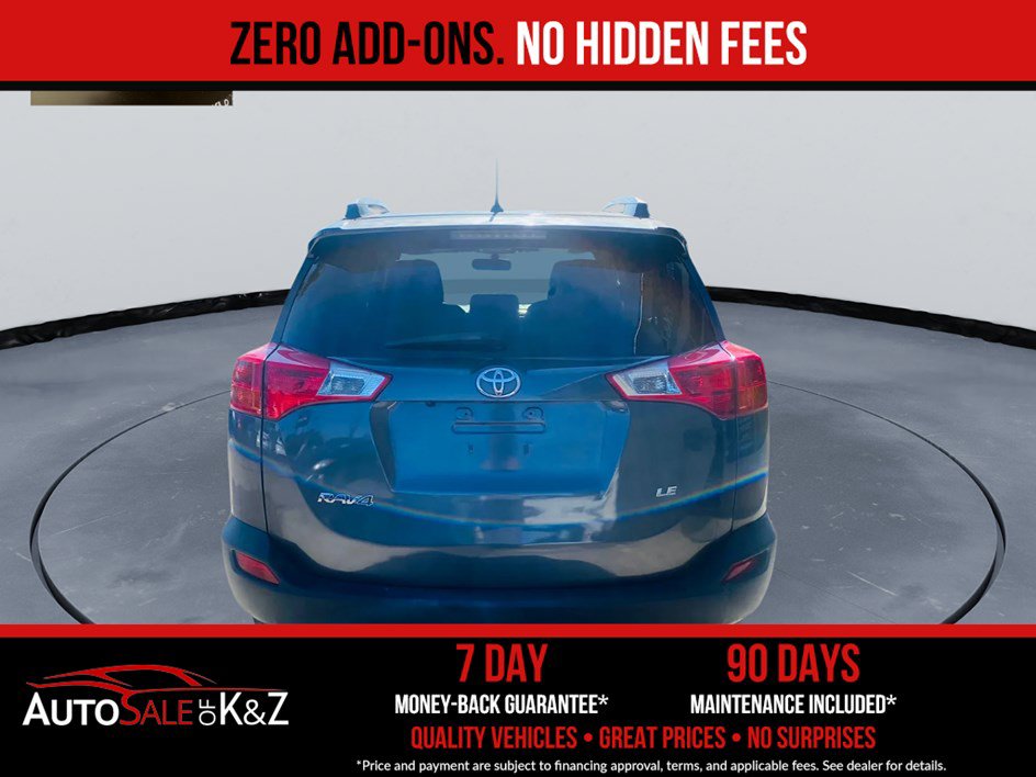 Used 2015 Toyota RAV4 LE FWD image 4
