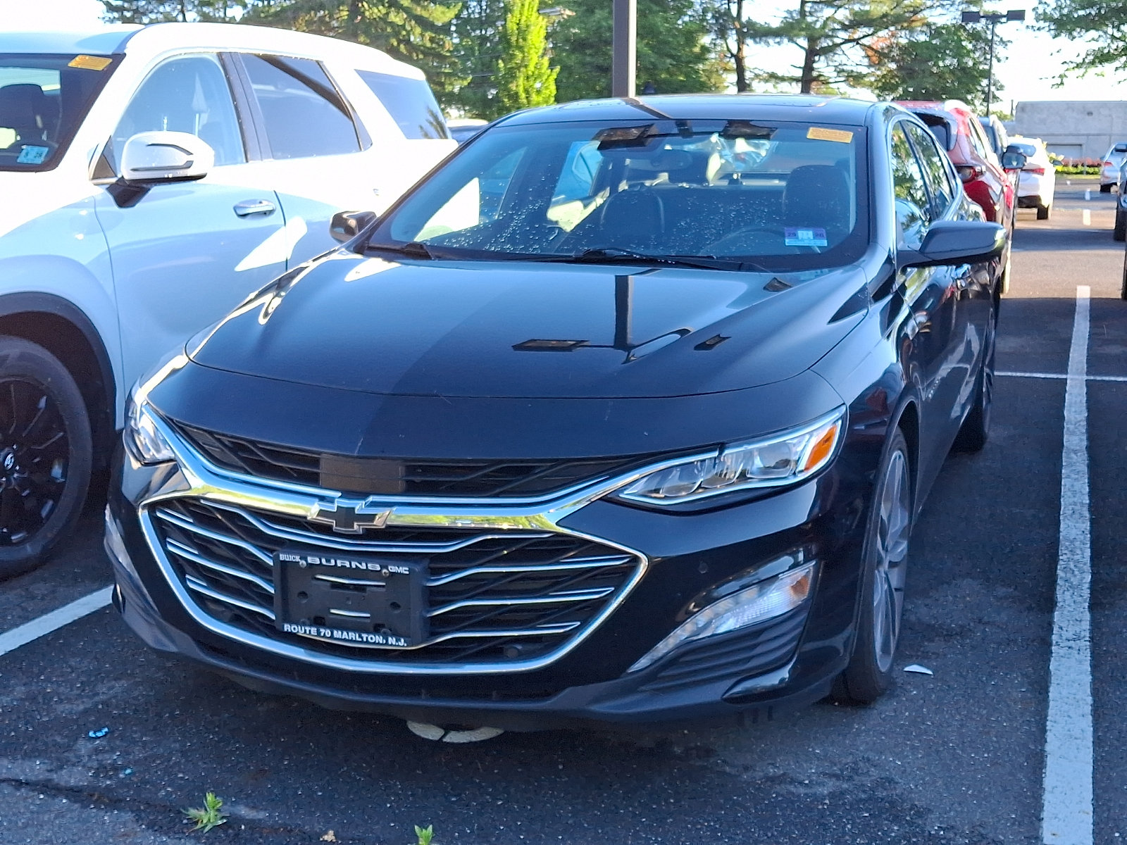Used 2020 Chevrolet Malibu Premier FWD image 2