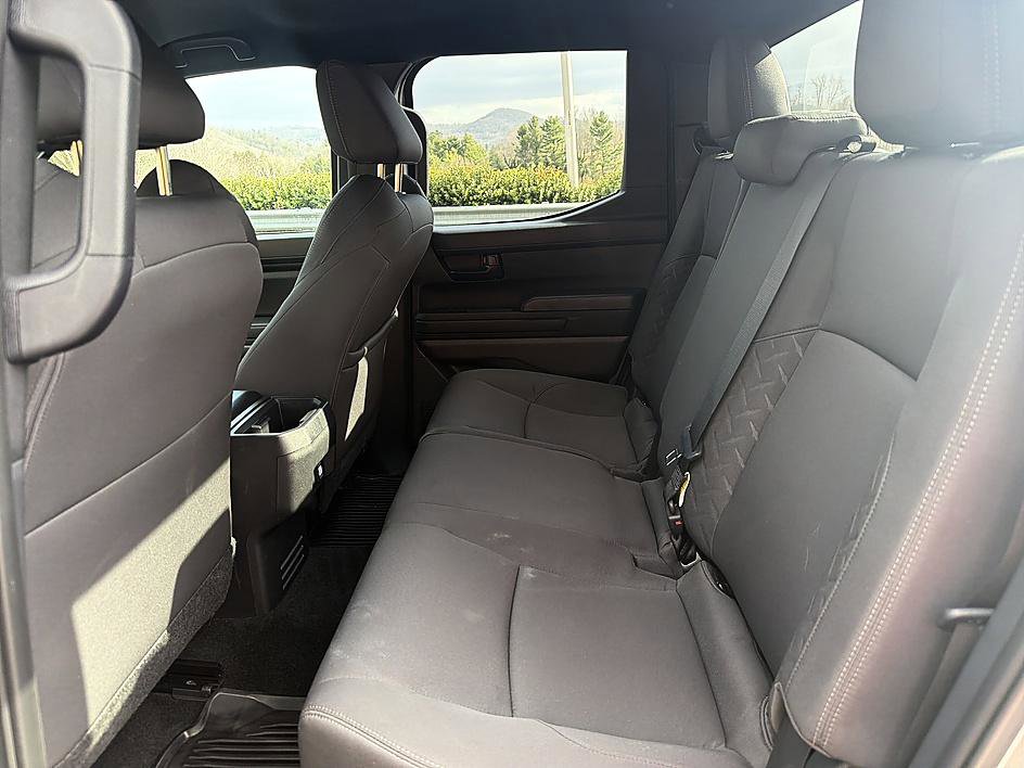 Certified 2024 Toyota Tacoma SR5 AWD/4WD image 14