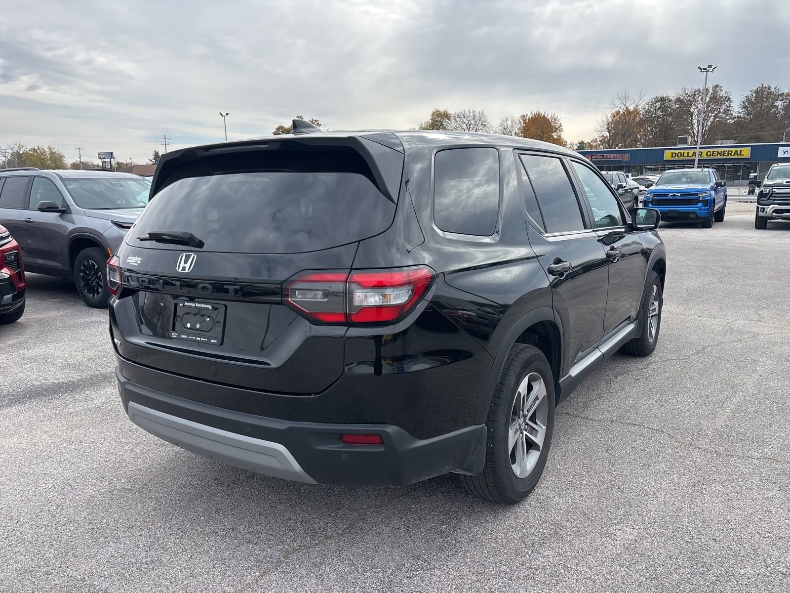 Used 2024 Honda Pilot EX-L image 6