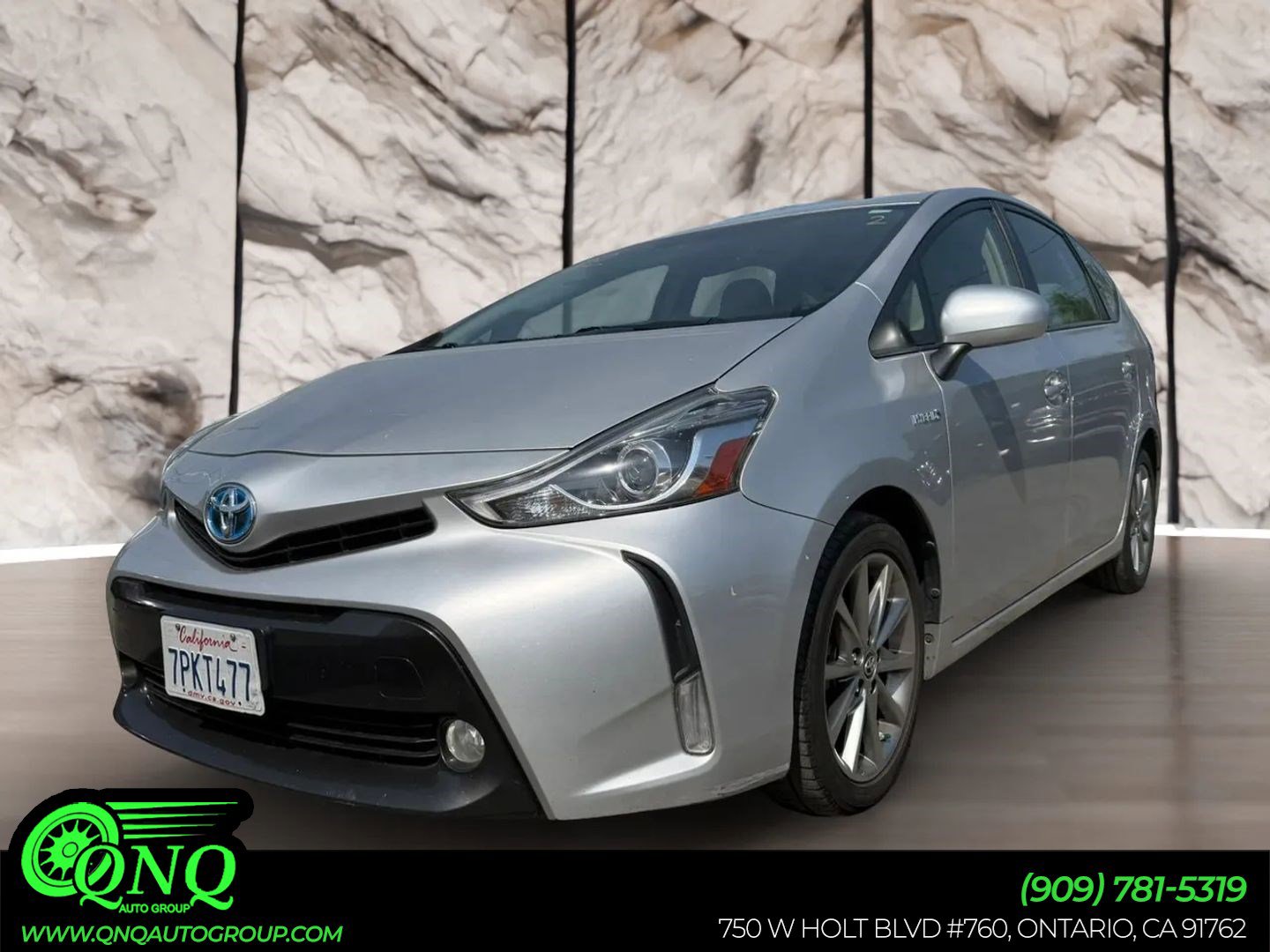 Used 2016 Toyota Prius V Five FWD image 1