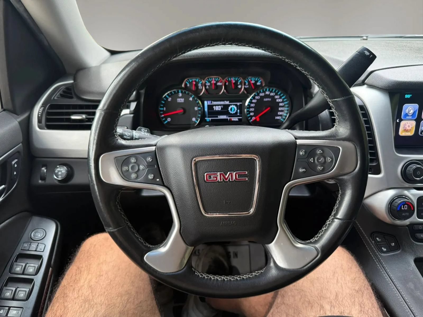 Used 2019 GMC Yukon XL SLT w/ Open Road Package RWD image 36