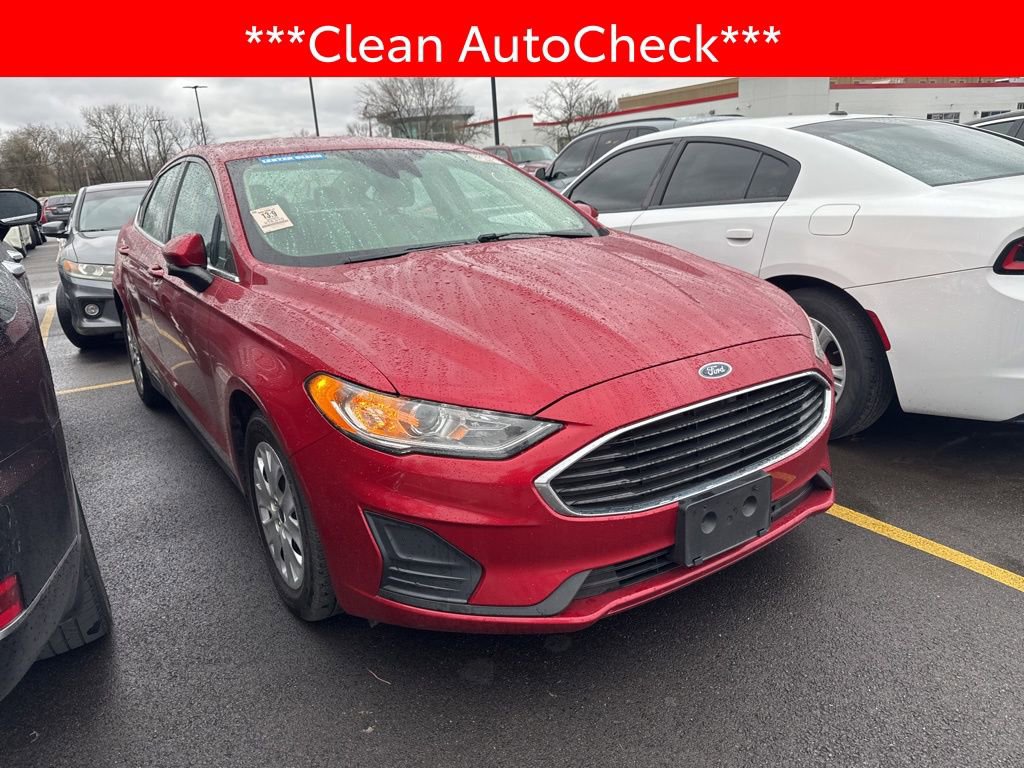 Used 2020 Ford Fusion S image 3