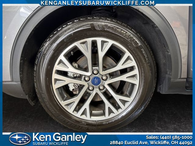 Used 2022 Ford Escape SEL w/ Technology Package FWD image 25