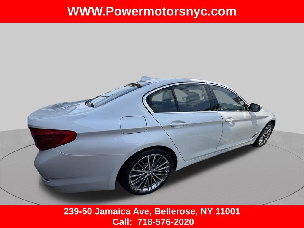 Used 2020 BMW 530e w/ Luxury Package RWD image 7