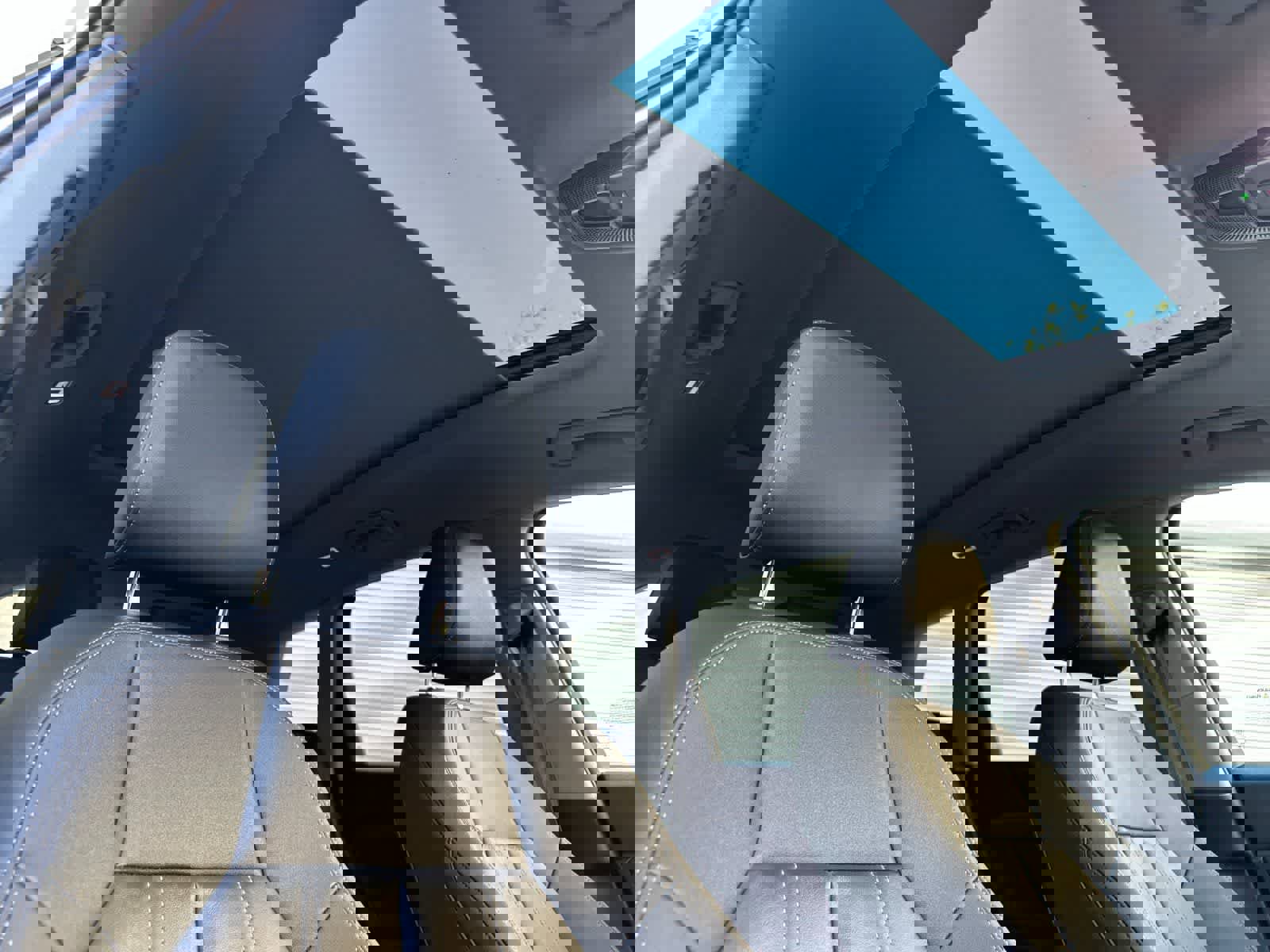 Used 2025 Audi Q6 e-tron Premium w/ Convenience Package image 18