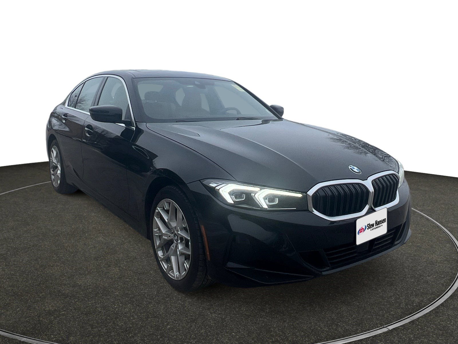 Used 2025 BMW 330i xDrive Sedan image 9
