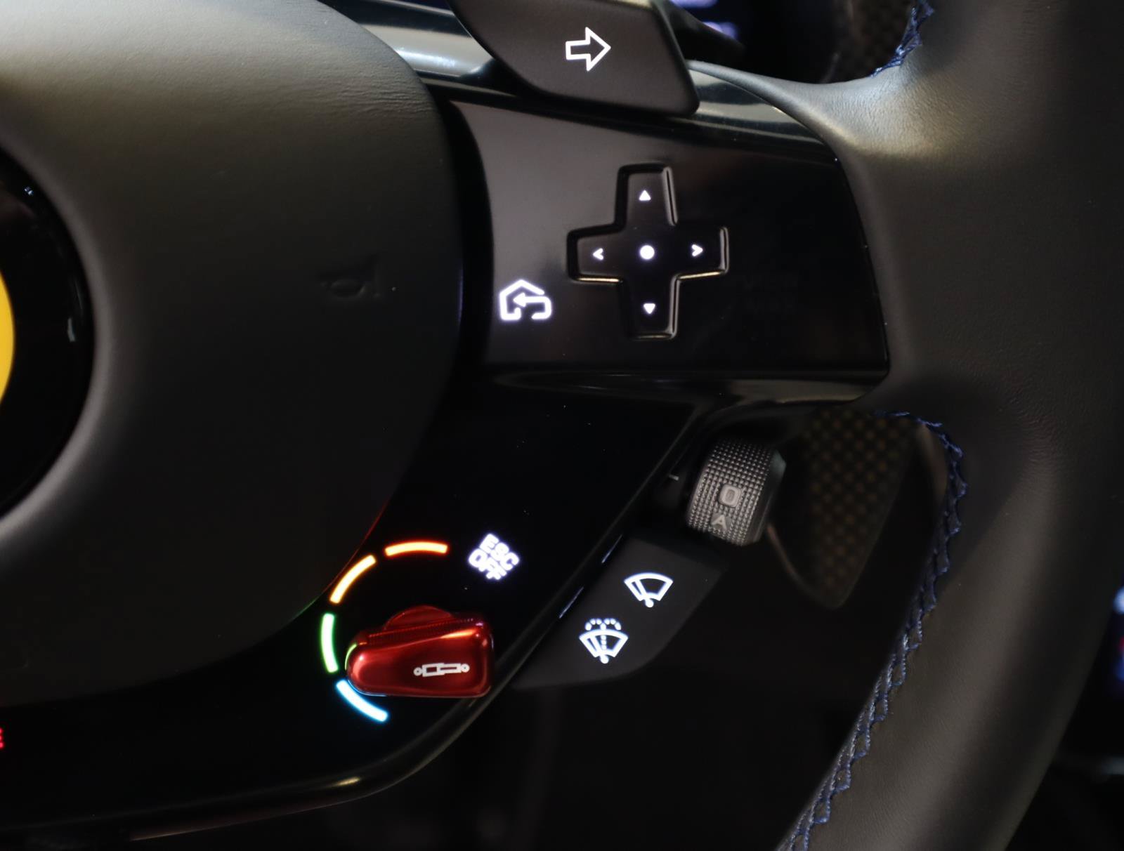 Used 2025 Ferrari 12Cilindri RWD image 23