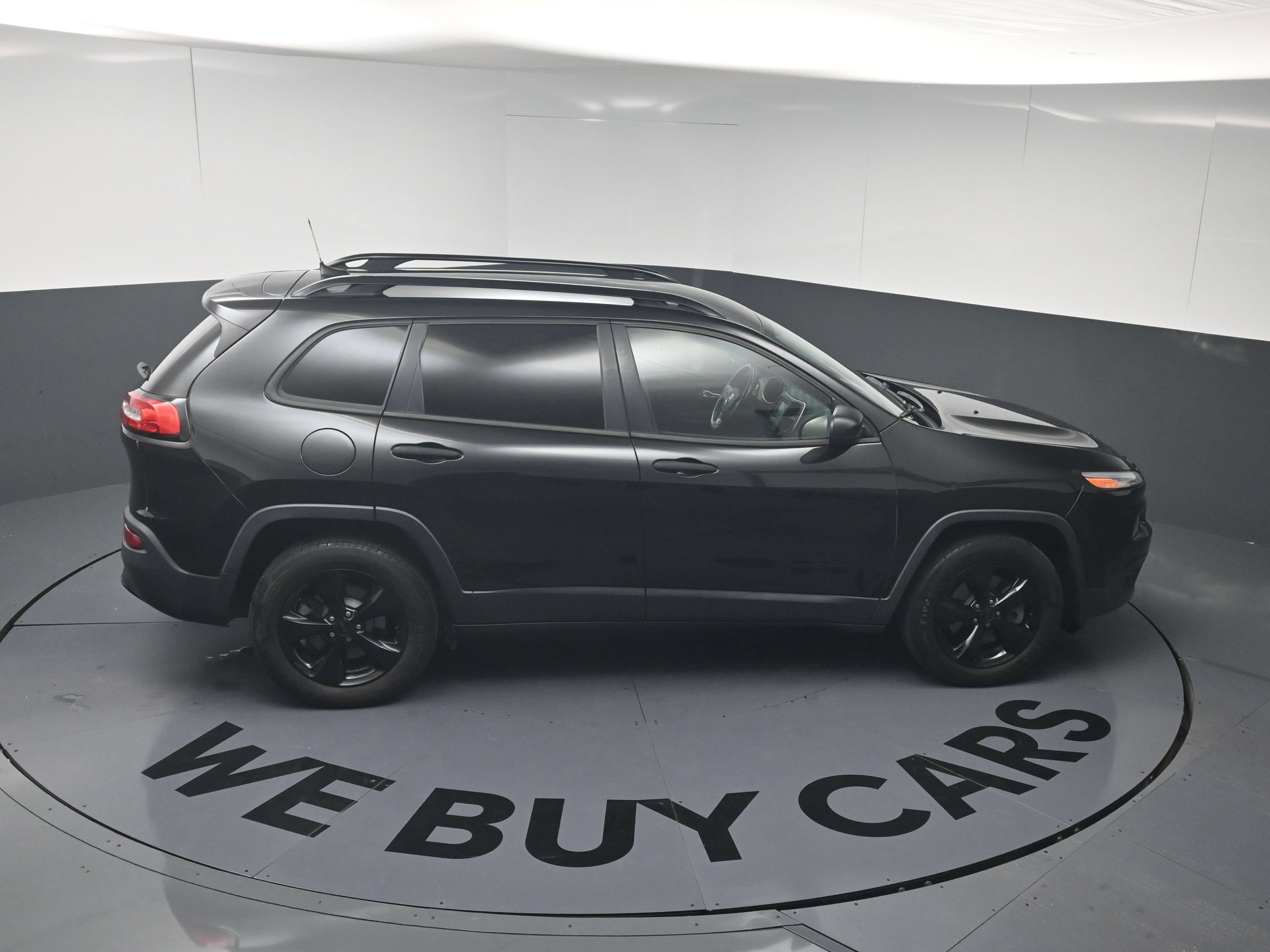 Used 2016 Jeep Cherokee Sport w/ Cold Weather Group AWD/4WD image 33