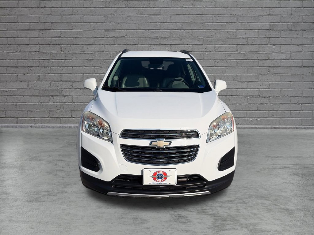 Used 2015 Chevrolet Trax LT w/ LT Plus Package AWD/4WD image 9