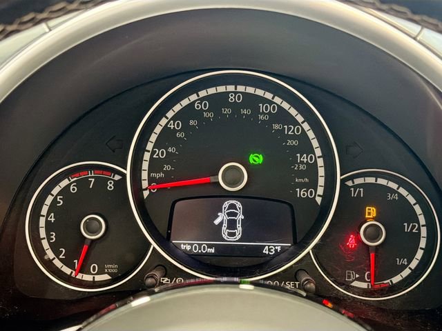 Used 2016 Volkswagen Beetle 1.8T Denim image 10