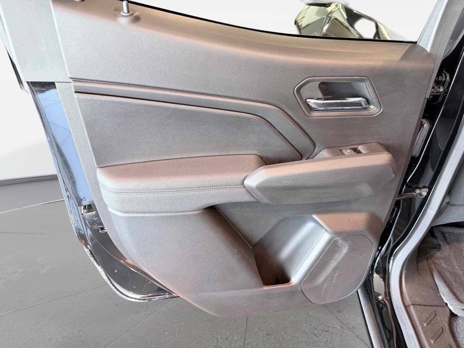 Used 2025 GMC Canyon Elevation w/ Convenience Package AWD/4WD image 22