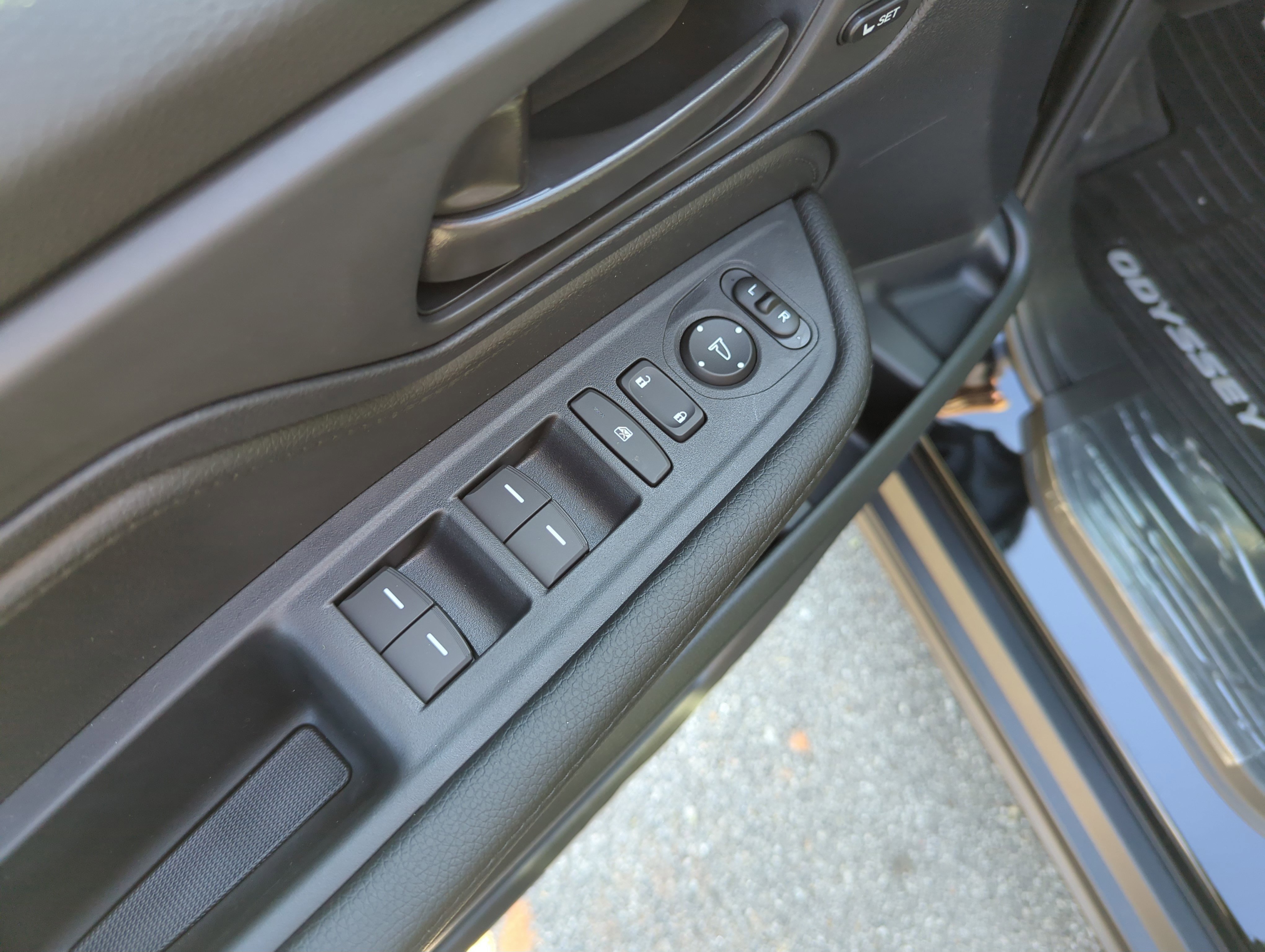 New 2026 Honda Odyssey EX-L image 17