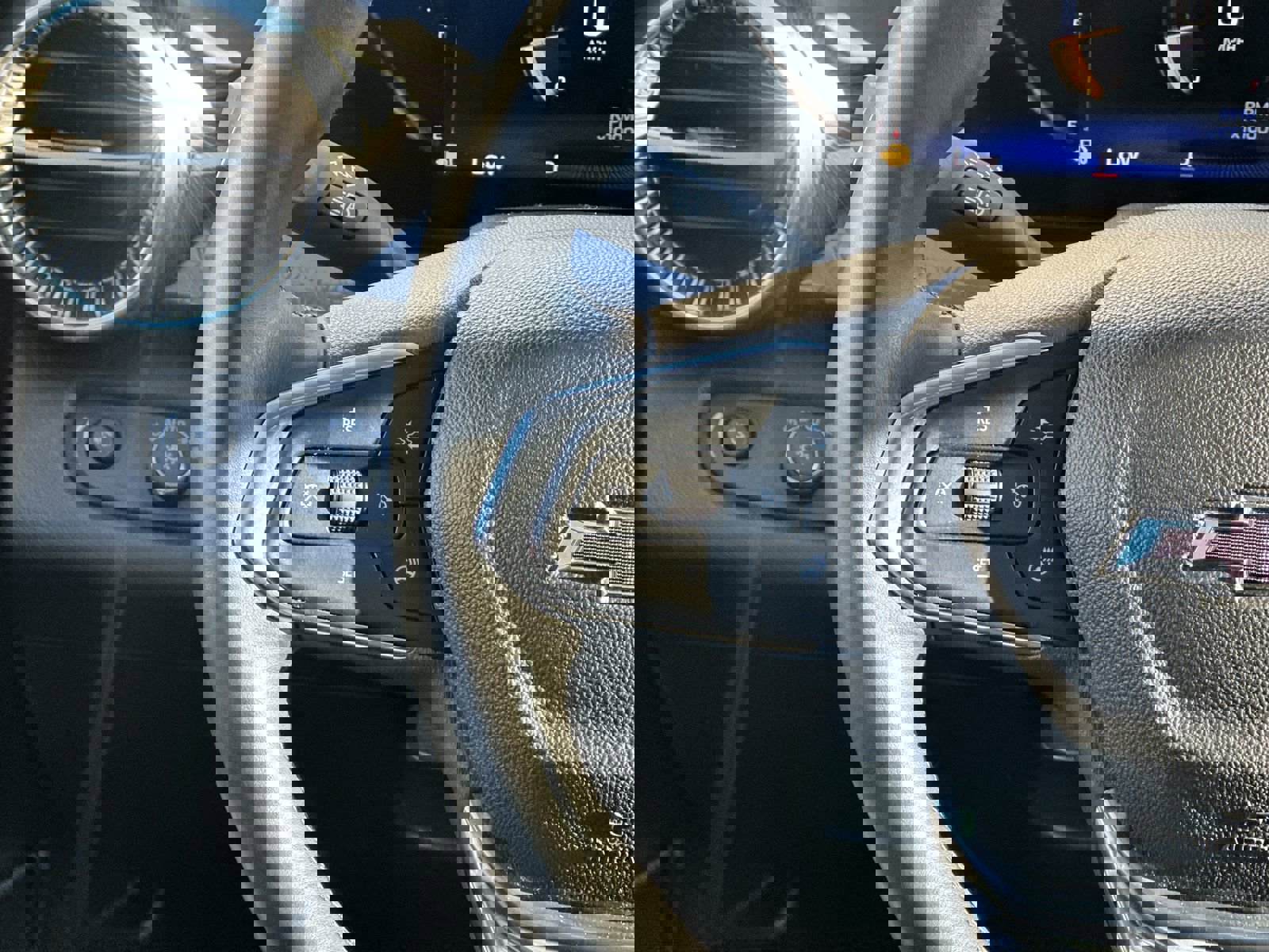 Certified 2025 Chevrolet Trax ACTIV w/ Sunroof Package image 20