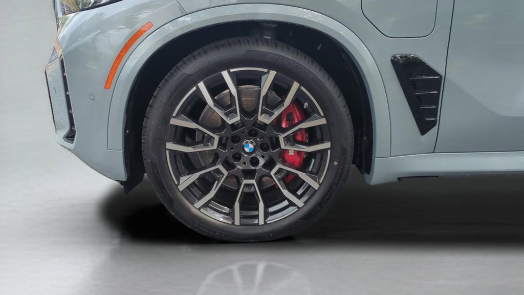 New 2026 BMW X5 xDrive50e image 18