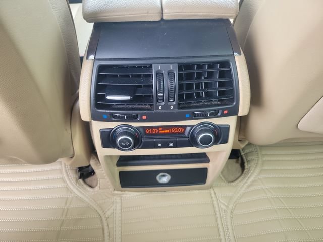 Used 2010 BMW X5 xDrive30i AWD/4WD image 12