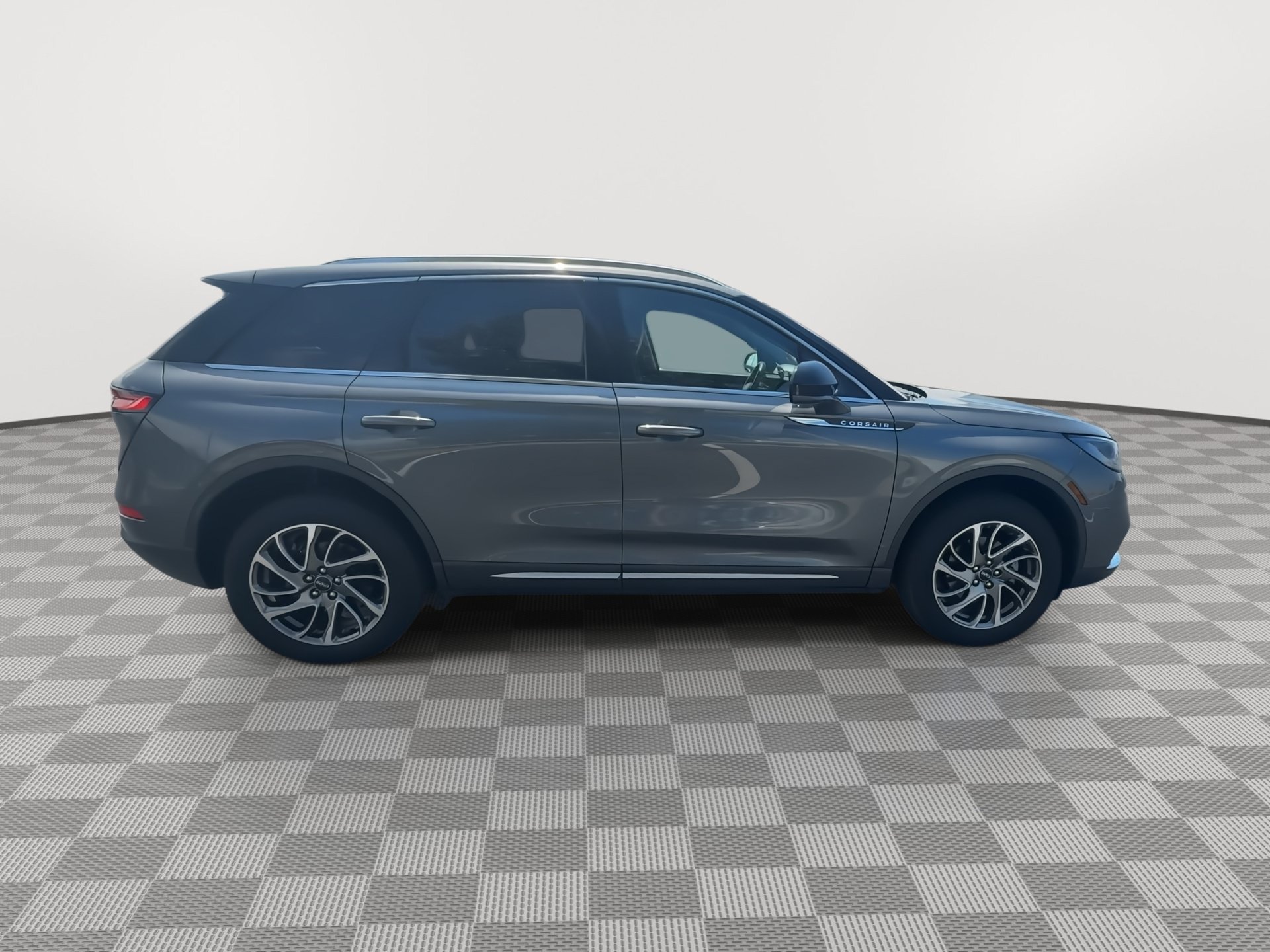 Used 2022 Lincoln Corsair AWD w/ Equipment Group 101A image 9